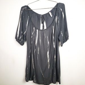 ⭐ Xhilaration Silver & Gray Tie Back Top